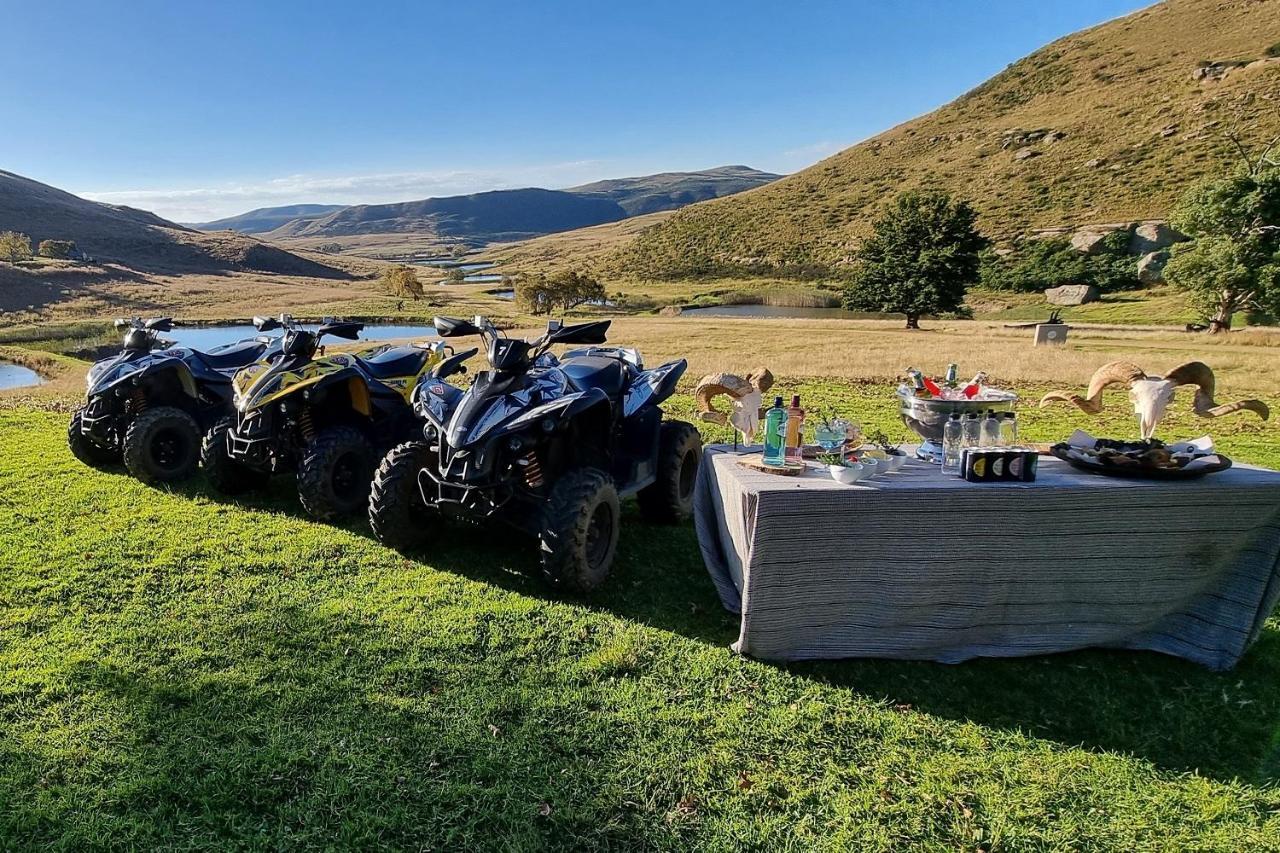 Wetlands Game Lodge Wakkerstroom Exterior photo